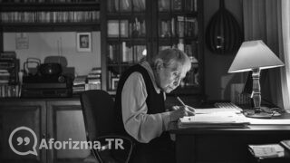 İntihar etmeyeceksek, içelim bari sözü