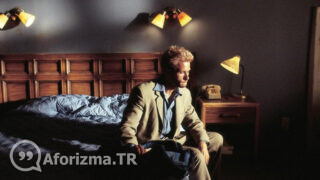 Her şey geriye doğru sanki belki bir sonraki yapacağın şeyi sözü