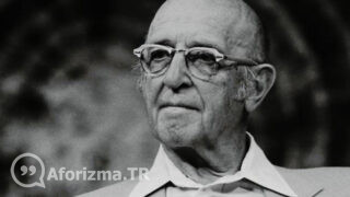 İlginç olan paradoks, ancak kendimi olduğu gibi kabul ettiğim zaman değişebilecek olmam. sözü