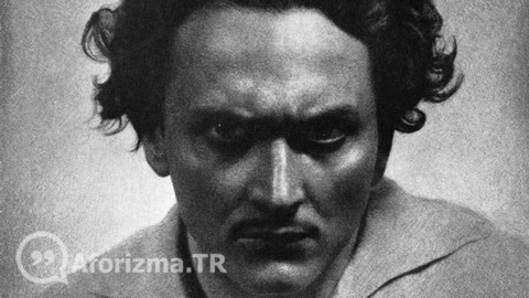 Mikroskop, insana önemini gösterdi, teleskop ise