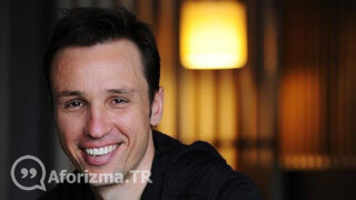 İnsanların hayatlarında dönüm noktaları vardır sözü