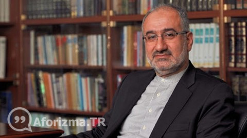 Müslüman olmak, bir guruba dâhil olmak değil bir duruşa sahip olmaktır