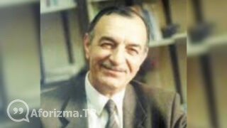 Pis sularla kir arınmaz, sisli günde yol görünmez sözü