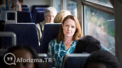 Mutlu olmak istiyorsan, herkes gibi yaşarken kimse gibi olma