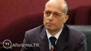 Çok gezenin ayağına bok bulaşır sözü