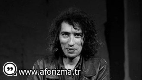 Bilinmeliydi ki, hayat basittir ve insanlar durgun suları karıştırarak her şeyi berbat ederler