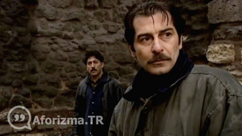 Kimi adını değiştirdi, kimi yüzünü